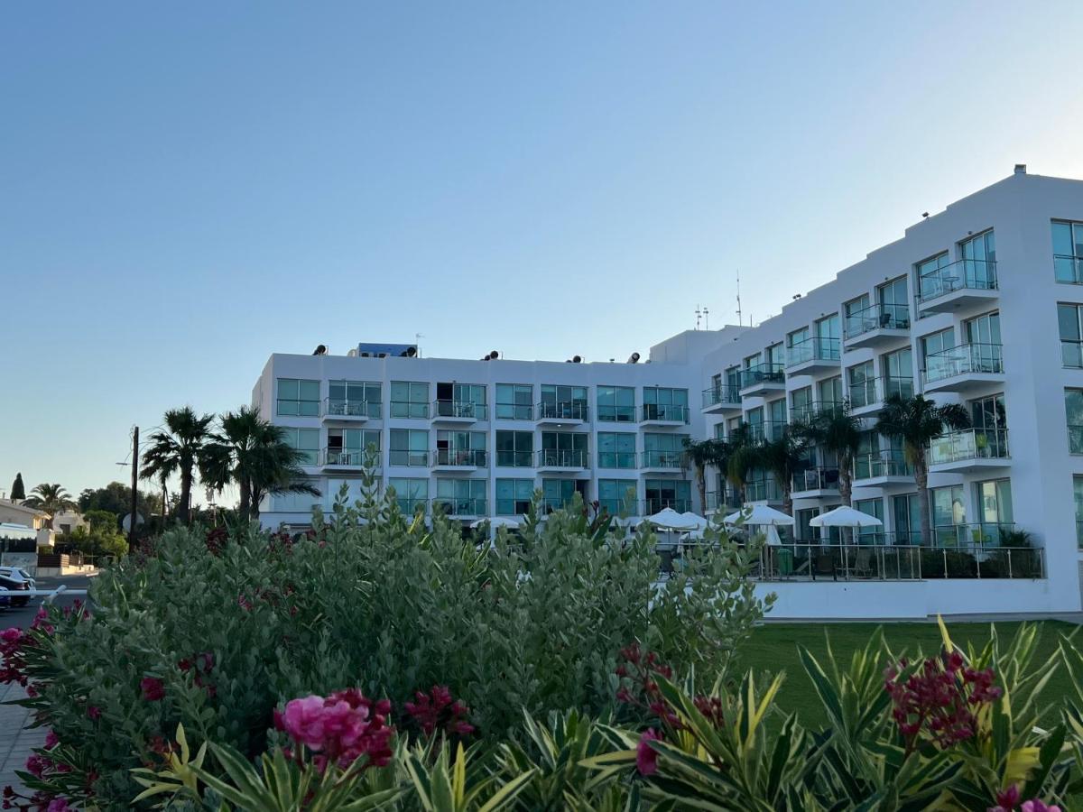 Lovely Cozy One Bedroom Suite With Pool Protaras Ngoại thất bức ảnh