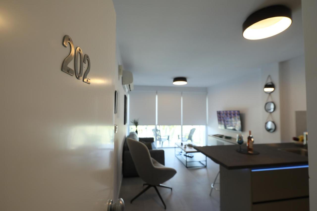 Lovely Cozy One Bedroom Suite With Pool Protaras Ngoại thất bức ảnh