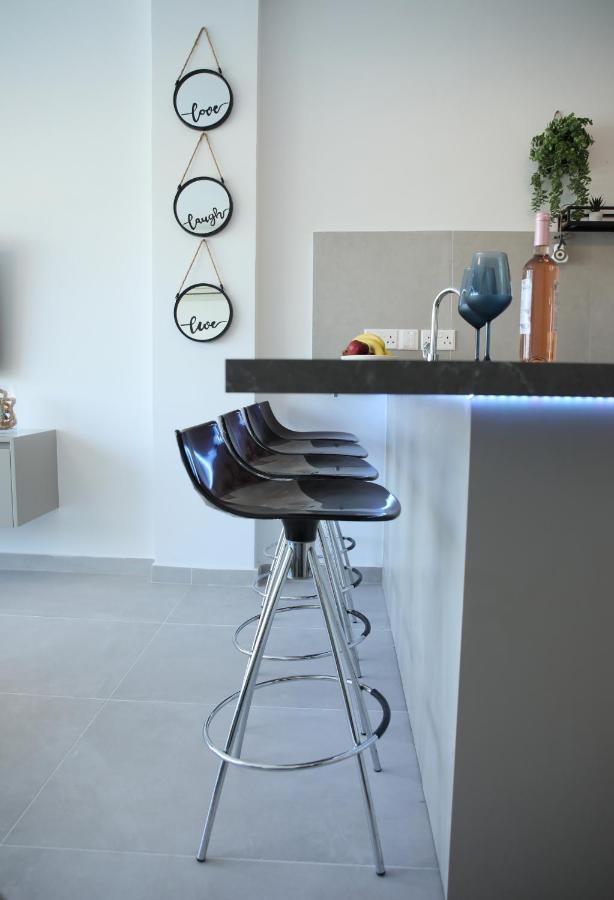 Lovely Cozy One Bedroom Suite With Pool Protaras Ngoại thất bức ảnh